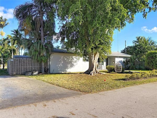 Hollywood Country Club Estates, 1031 N 16th Ave, Hollywood, Florida 33020, image 1