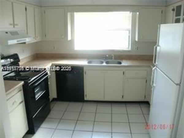 South Shore Of Wellington, 1338 White Pine Dr, Wellington, Florida 33414, image 1