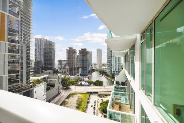 Brickell On The River South Tower, 41 SE 5th St #1210, Miami, Florida 33131, image 2