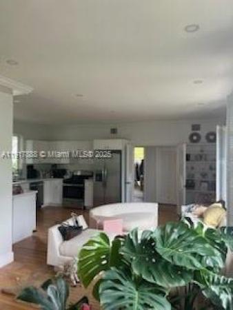 Garden, 3921 N Meridian Ave A #2B, Miami Beach, Florida 33140, image 1