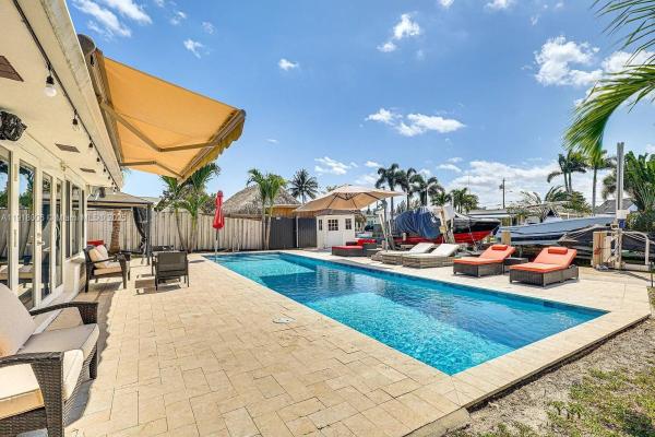 Shelter Islands, 963 Nautilus Isle, Dania Beach, Florida 33004, image 1
