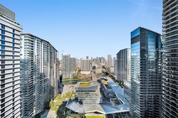 Brickell Heights East, 45 SW 9th St #3909, Miami, Florida 33130, image 1