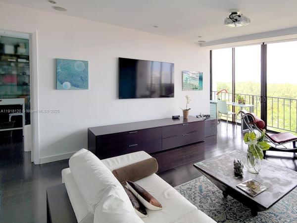 The Palms Of Key Biscayne, 77 Crandon Blvd #10A, Key Biscayne, Florida 33149, image 1