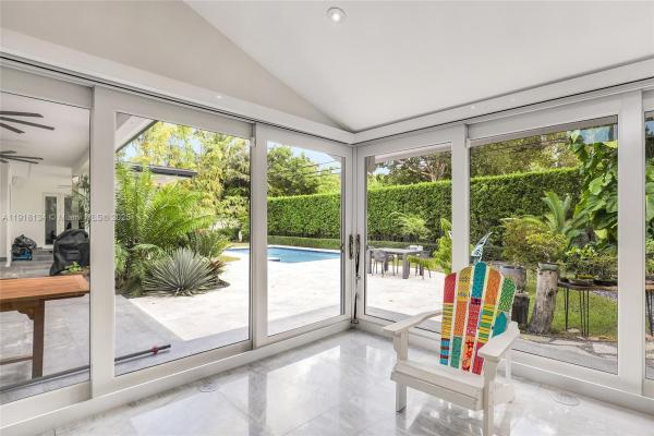 Bay Heights, 259 E Shore Dr, Miami, Florida 33133, image 3