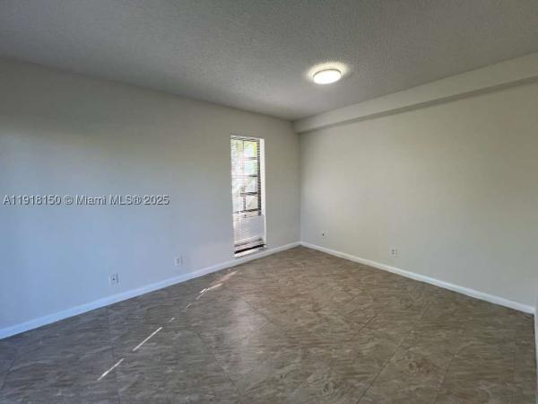Vizcaya Gardens, 721 SE 1st Way #B18, Deerfield Beach, Florida 33441, image 3