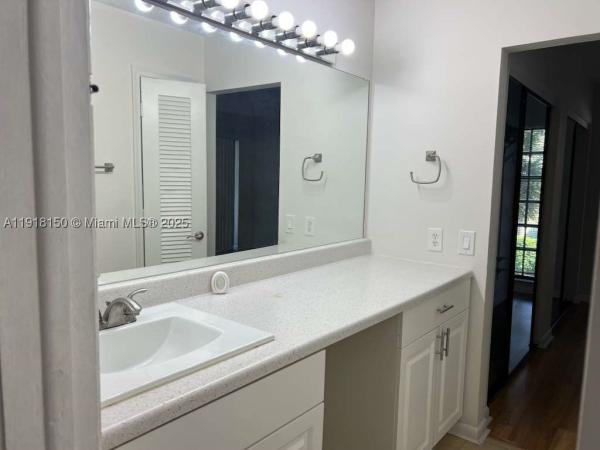 Vizcaya Gardens, 721 SE 1st Way #B18, Deerfield Beach, Florida 33441, image 1