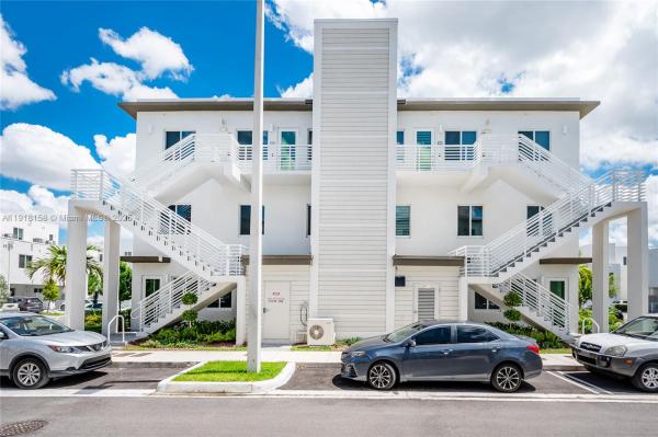 Landmark At Doral, 10290 NW 64th Ter #103, Doral, Florida 33178, image 1
