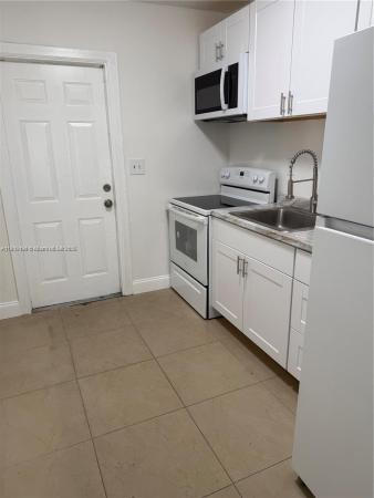 2730 NW 15th Ct #2, Fort Lauderdale, Florida 33311, image 1