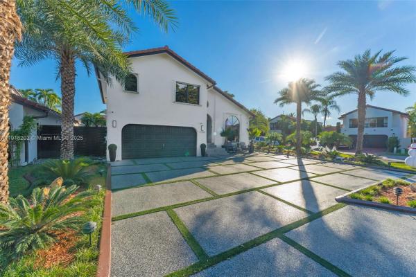 11830 SW 104th Ln, Miami, Florida 33186, image 1