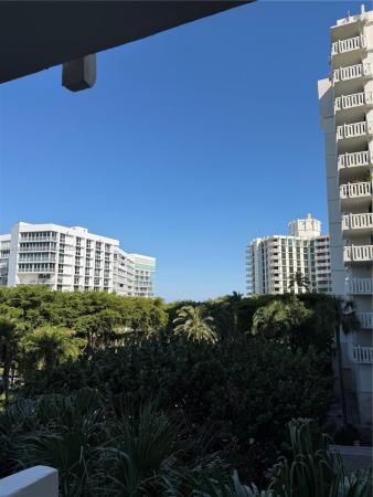 Towers Of Key Biscayne, 1121 Crandon Blvd #E302, Key Biscayne, Florida 33149, image 1