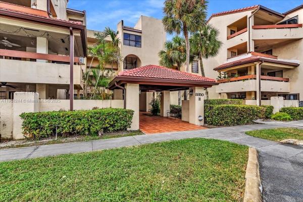 8850 SW 123rd Ct #H201, Miami, Florida 33186, image 1