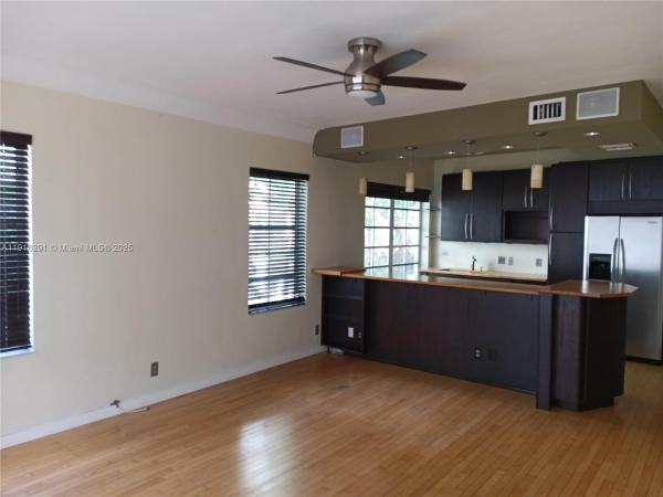 905 Michigan, 935 9th St #4A, Miami Beach, Florida 33139, image 1