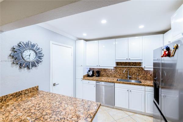 12800 SW 43rd Dr #102-B, Unincorporated Dade County, Florida 33175, image 1