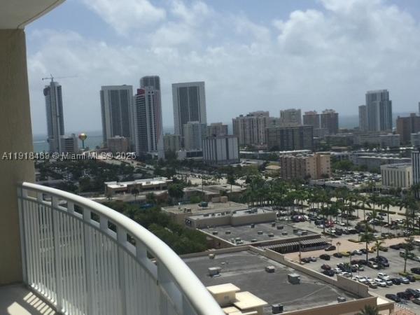 Duo West, 1745 E Hallandale Beach Blvd #1807W, Hallandale Beach, Florida 33009, image 2