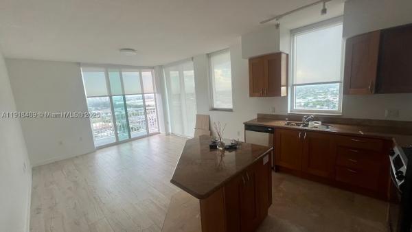 Duo West, 1745 E Hallandale Beach Blvd #1807W, Hallandale Beach, Florida 33009, image 3