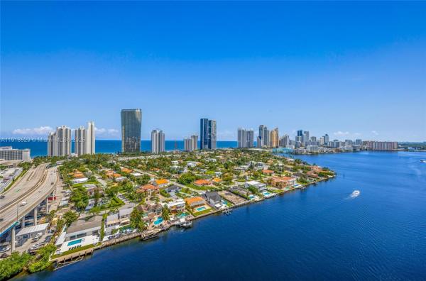 Mystic Pointe Tower 100, 19195 NE 36th Ct #405, Aventura, Florida 33180, image 2