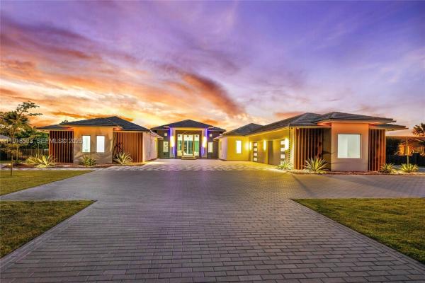 Miller Drive Estates, 9790 SW 62nd St, Sunset, Florida 33173, image 2