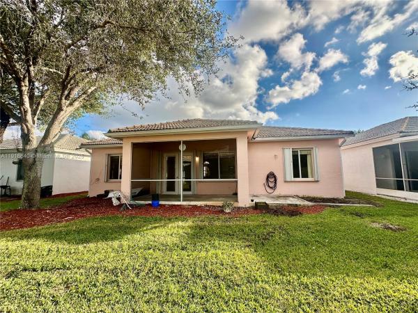 North Gate, 2635 SE 5th Ct, Homestead, Florida 33033, image 2