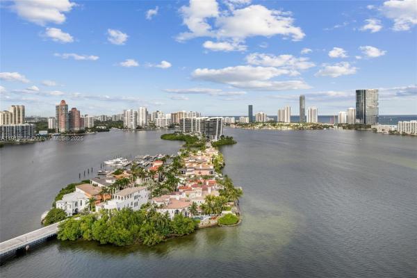 3000 Island Boulevard, 3000 Island Blvd #2404, Aventura, Florida 33160, image 1