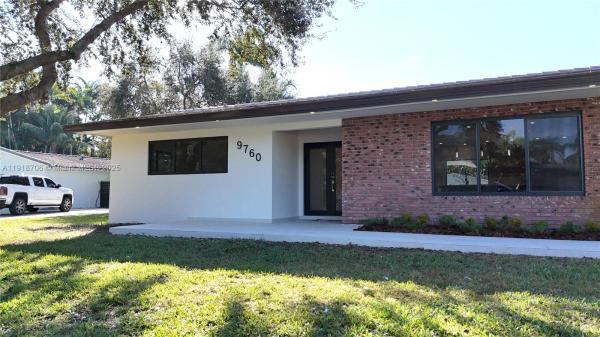 Fleeman Estates, 9760 SW 119th St, Kendall, Florida 33176, image 2