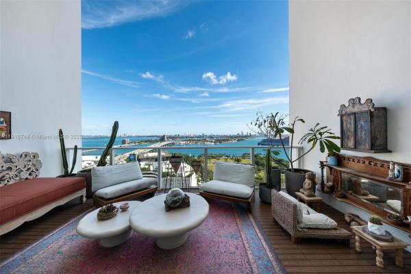 Ten Museum Park Residential, 1040 Biscayne Blvd #2203, Miami, Florida 33132, image 1