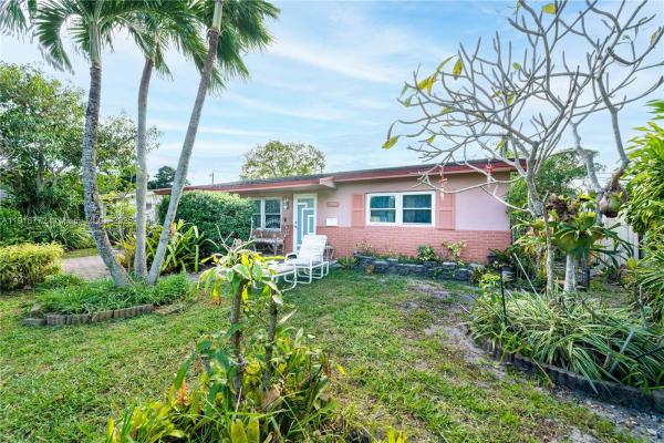Driftwood Estates, 3230 N 72nd Ter, Hollywood, Florida 33024, image 2