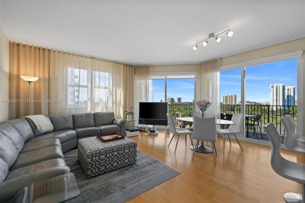 Turnberry Village North Tower, 20000 E Country Club Dr #1002, Aventura, Florida 33180, image 1