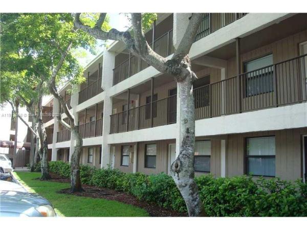 8715 Shadow Wood Blvd #211, Coral Springs, Florida 33071, image 1