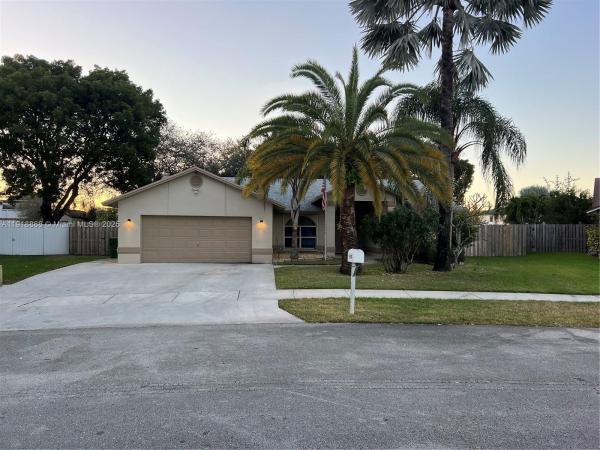Orangewood Estates, 4201 SW 78th Dr, Davie, Florida 33328, image 1