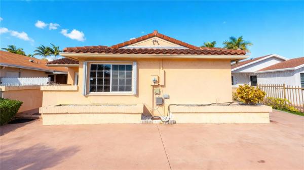 Lime Grove Estates, 12421 SW 193rd St, South Miami Heights, Florida 33177, image 3
