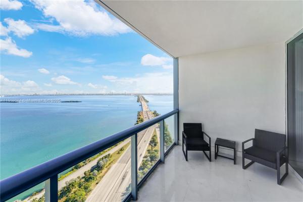 Blue On The Bay, 601 NE 36th St #3310, Miami, Florida 33137, image 1