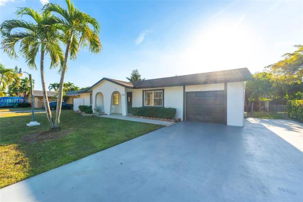 San Sebastian, 4944 SW 134th Ct, Kendale Lakes, Florida 33175, image 3