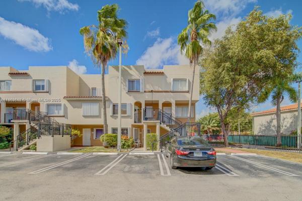 631 NW 82nd Ave #220, Unincorporated Dade County, Florida 33126, image 1