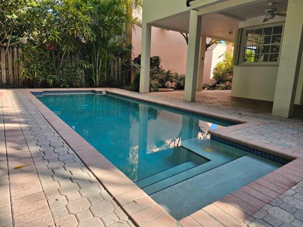 Goldvue Estates, 9441 NW 47th Ter #., Doral, Florida 33178, image 1