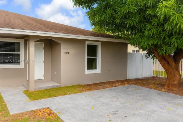 1835 NW 94th St 0, Miami, Florida 33147, image 1