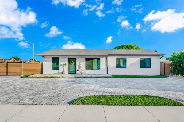 14265 SW 105th Ct, Miami, Florida 33176, image 1