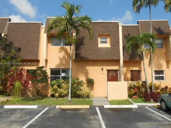 Blueberry Hill, 5831 Blueberry Ct #80, Lauderhill, Florida 33313, image 1