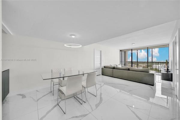 Coronado Towers, 20335 W Country Club Dr #2602, Aventura, Florida 33180, image 1