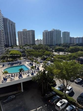 Flamenco, 3701 N Country Club Dr #706, Aventura, Florida 33180, image 2