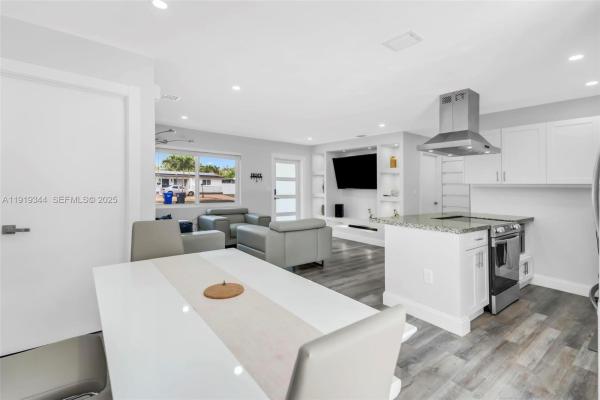 Boulevard Heights, 330 N 70th Ave, Hollywood, Florida 33024, image 3