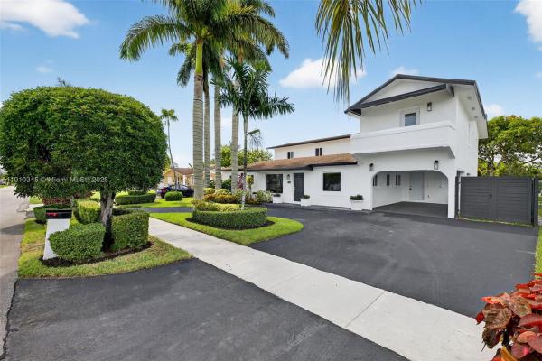 10864 SW 141st Ln, Miami, Florida 33176, image 1