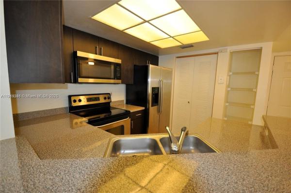 Visconti, 9250 W Atlantic Blvd #916, Coral Springs, Florida 33071, image 1