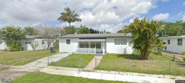 567 Tallulah Rd, Lake Worth, Florida 33462, image 1