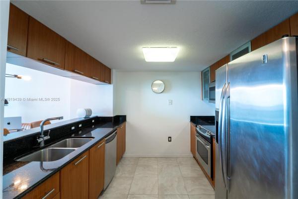 1800 Club, 1800 N Bayshore Dr #3304, Miami, Florida 33132, image 2