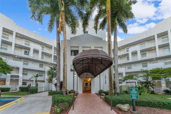 Captiva At Doral Isles, 10730 NW 66th St #505, Doral, Florida 33178, image 1