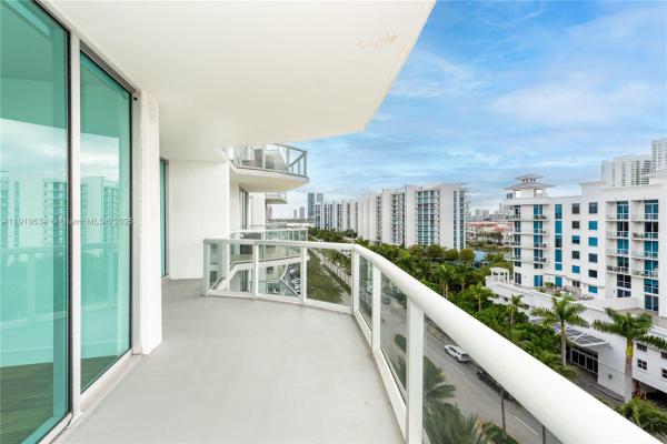The Atrium At Aventura, 3131 NE 188th St #2-909, Aventura, Florida 33180, image 1