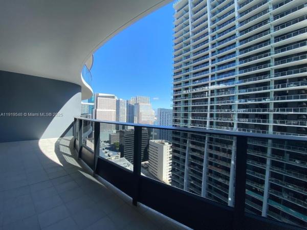 Brickell Flatiron, 1000 Brickell Plz #3207, Miami, Florida 33131, image 2