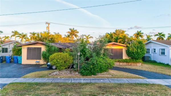 20605 NE 19th Ct, Miami, Florida 33179, image 1