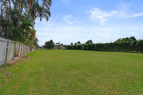 J G Heads Farms, 13401 SW 38th St, Tamiami, Florida 33175, image 3