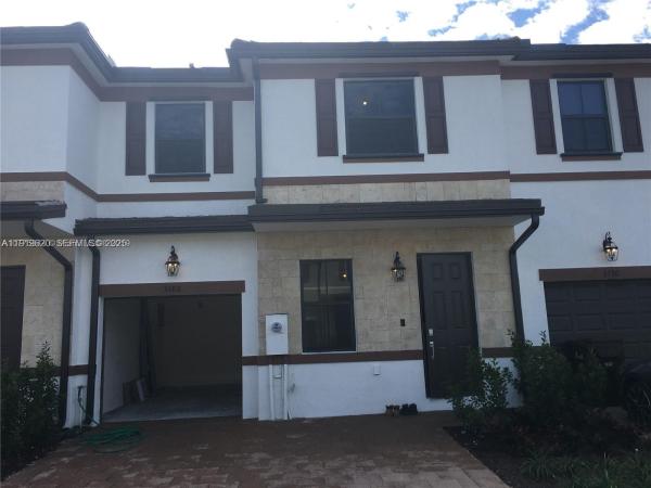 3388 W 100th Ter, Hialeah, Florida 33018, image 1